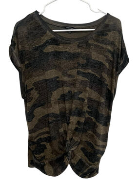 Lucky Brand Camo Tee Women's Large Short Cap Sleeve Knot Twist Front Top